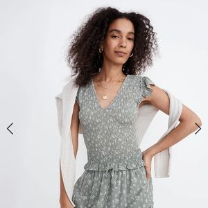 Lucie V-Neck Smocked Top in Cottage Garden